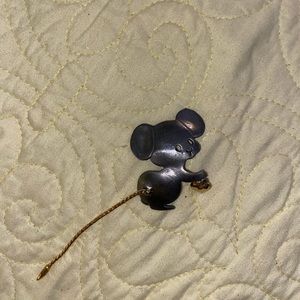Mouse Pin